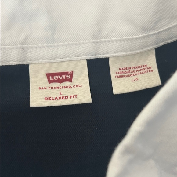 Levi's Men's Navy Striped Shirt - Picture 2 of 10